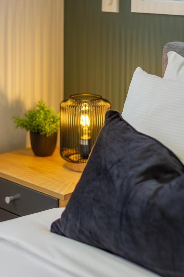 Apartament The Majestic Retreat 2 Bed 2 Bath Cbd Christchurch Zewnętrze zdjęcie